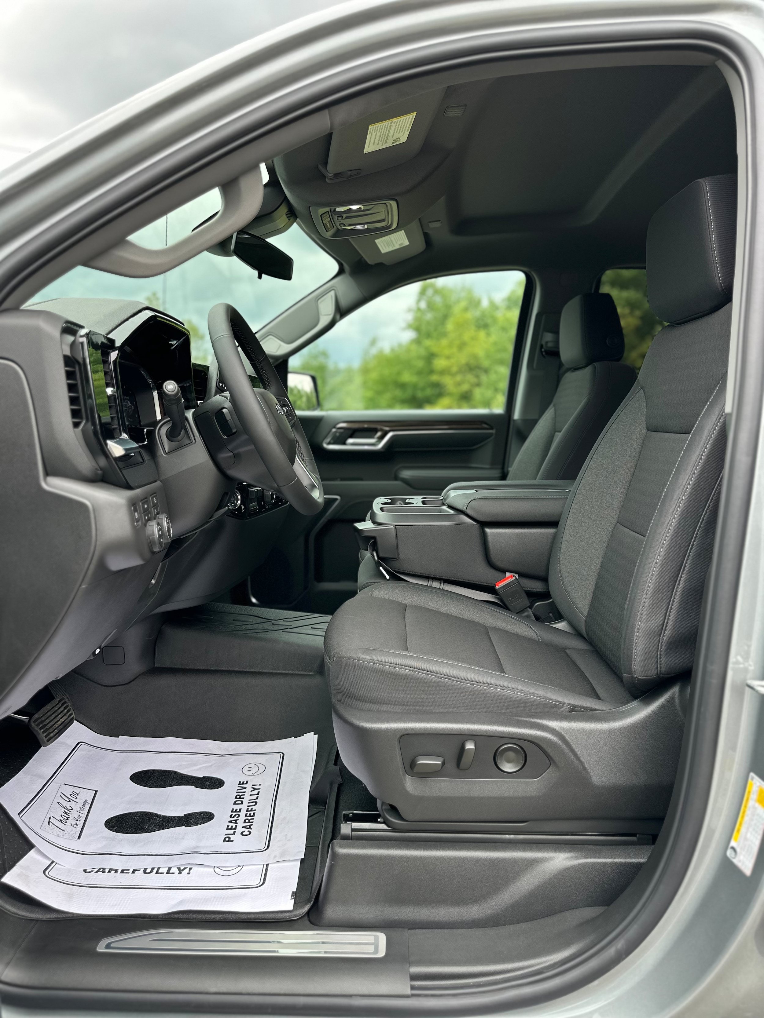 New 2026 Chevrolet Silverado 1500 RST w/ RST Select Package AWD/4WD image 9