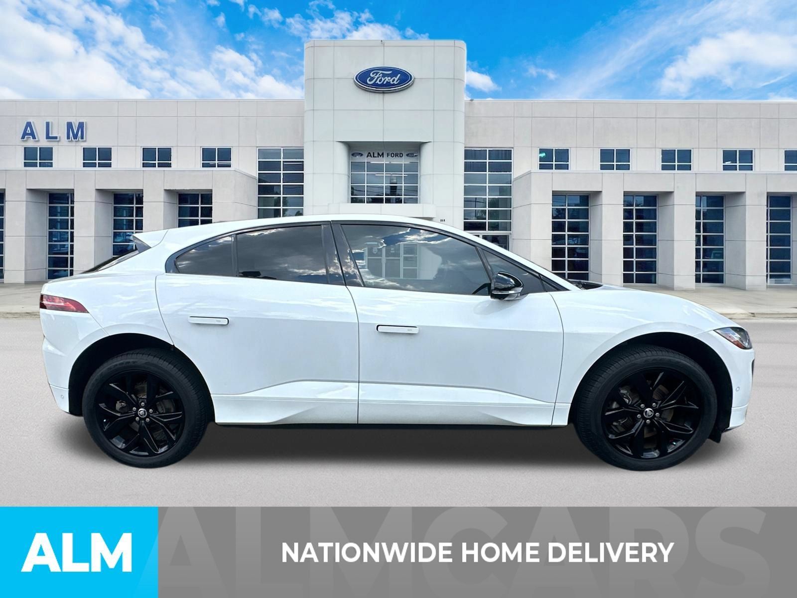 Used 2024 Jaguar I-PACE R-Dynamic HSE AWD/4WD image 4