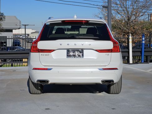 Used 2021 Volvo XC60 T5 Inscription w/ Advanced Package image 8