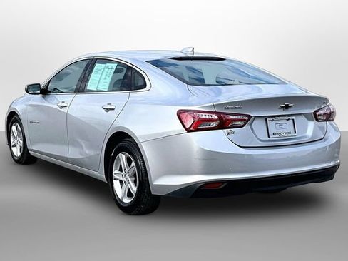 Used 2022 Chevrolet Malibu LT FWD image 12
