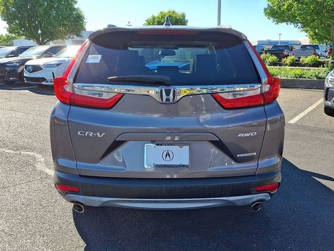 Used 2018 Honda CR-V Touring image 5