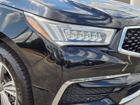 Used 2020 Acura MDX FWD image 2