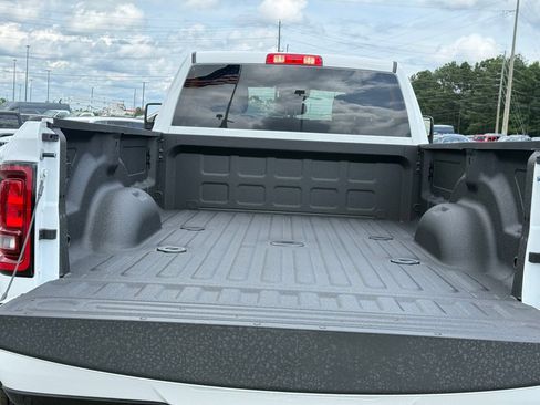 New 2026 RAM 3500 Big Horn AWD/4WD image 23