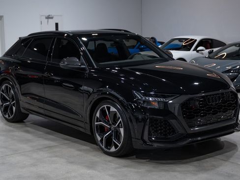 Used 2024 Audi RS Q8 AWD/4WD image 8