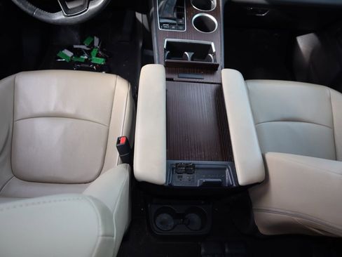 Used 2021 Toyota Sienna XLE image 8