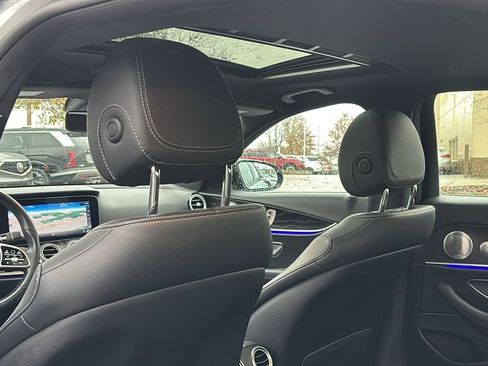 Used 2020 Mercedes-Benz E 350 4MATIC Sedan image 32