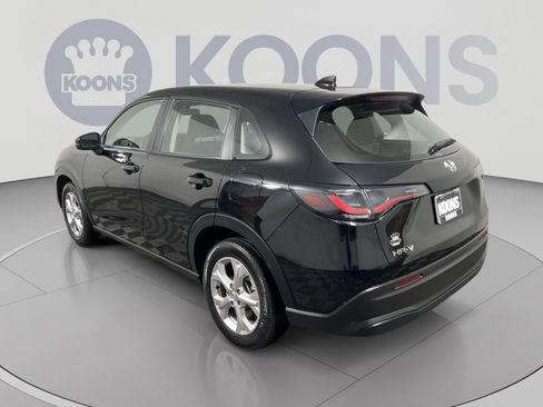 Used 2024 Honda HR-V LX image 8