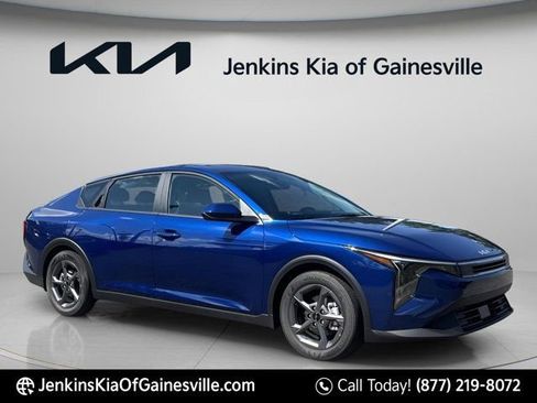 New 2026 Kia K4 FWD image 1