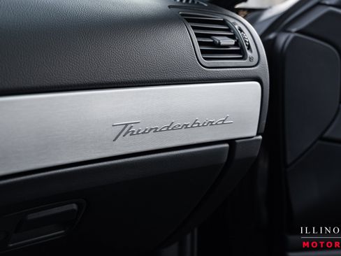 Used 2003 Ford Thunderbird Deluxe image 22