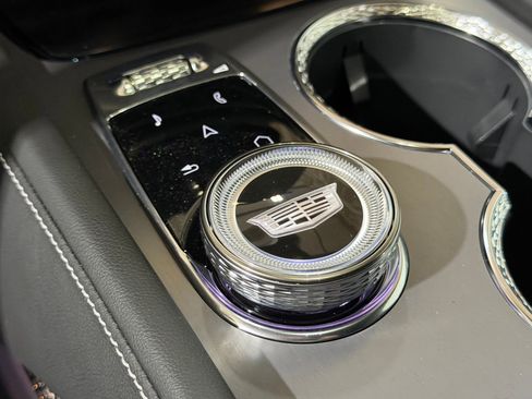 New 2026 Cadillac Vistiq Luxury AWD/4WD image 34