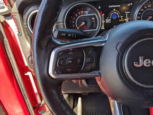 Used 2019 Jeep Wrangler Unlimited Sahara w/ Dual Top Group image 27