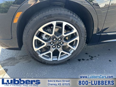 Used 2025 Chevrolet Blazer RS FWD image 10