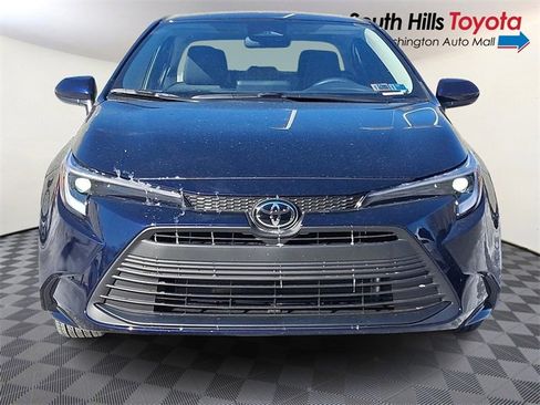 New 2026 Toyota Corolla LE image 2