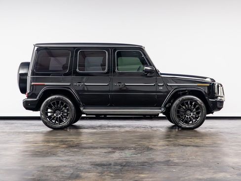 Used 2022 Mercedes-Benz G 550 w/ Exclusive Interior Package image 24