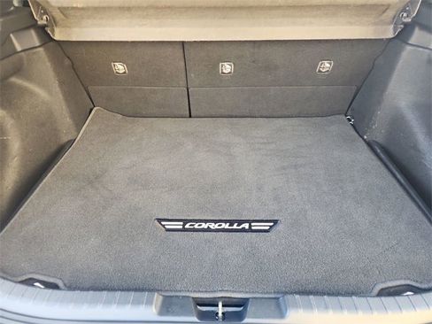 Used 2019 Toyota Corolla XSE image 23