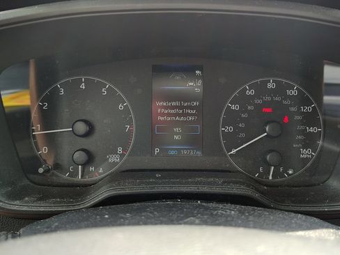 Used 2023 Toyota Corolla LE w/ LE Convenience Package FWD image 14