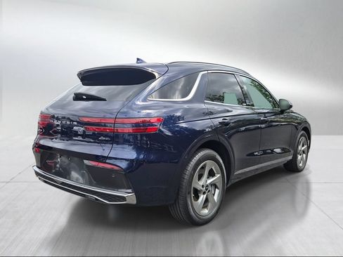 Used 2026 Genesis GV70 2.5T AWD/4WD image 3