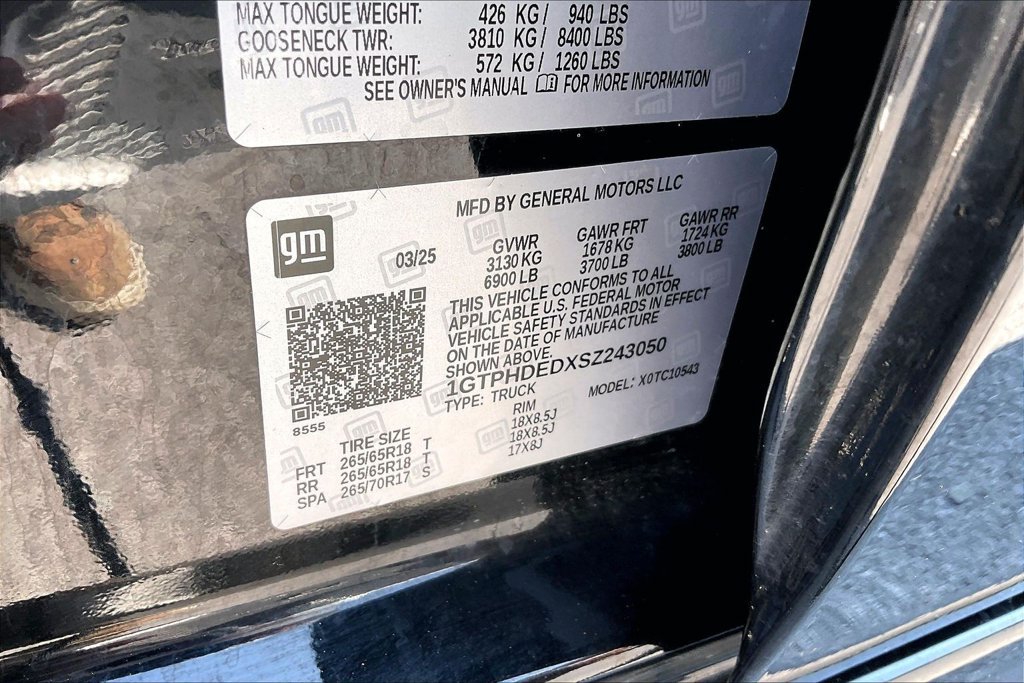 Used 2025 GMC Sierra 1500 SLT RWD image 19