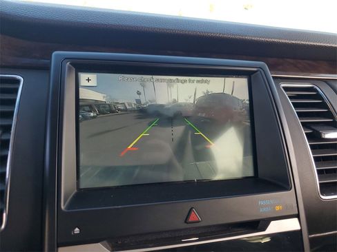 Used 2019 Ford Flex Limited image 29