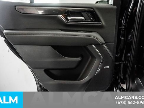 Used 2025 GMC Yukon Elevation AWD/4WD image 54