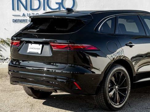 Used 2025 Jaguar F-PACE R-Dynamic S image 6