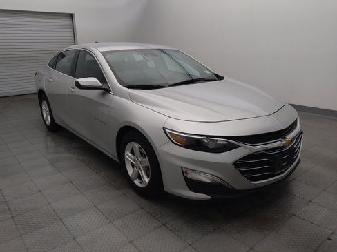 Used 2021 Chevrolet Malibu LS FWD image 13