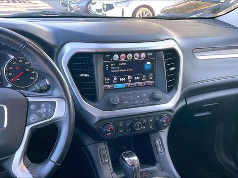 Used 2018 GMC Acadia SLT image 9