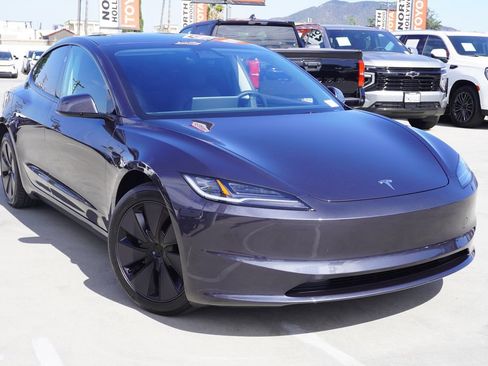 Used 2025 Tesla Model 3 Long Range RWD image 4
