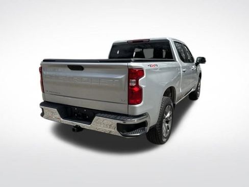 Used 2021 Chevrolet Silverado 1500 LT AWD/4WD image 6