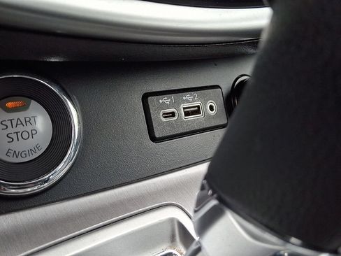Used 2023 Nissan Murano SV AWD/4WD image 24