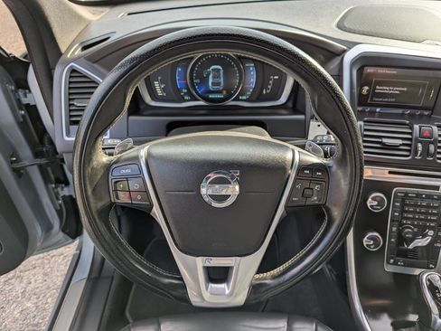 Used 2014 Volvo XC60 T6 R-Design AWD/4WD image 15
