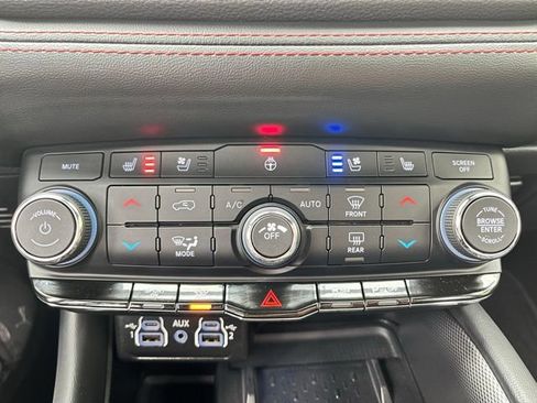 Used 2026 Dodge Durango GT AWD/4WD image 44