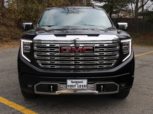 New 2026 GMC Sierra 1500 Denali w/ Technology Package image 2