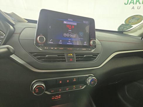 Used 2021 Nissan Altima 2.5 SR image 21