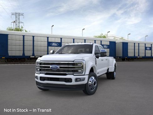 New 2026 Ford F450 Platinum w/ Platinum Plus Package image 2