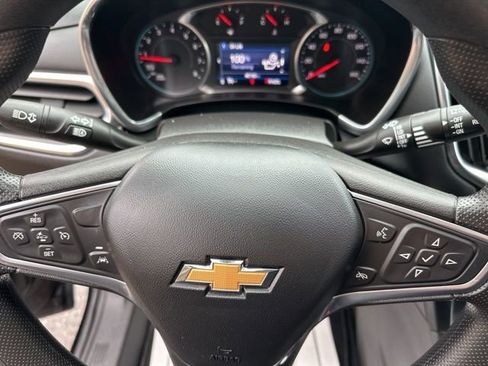 Used 2022 Chevrolet Equinox LT image 20
