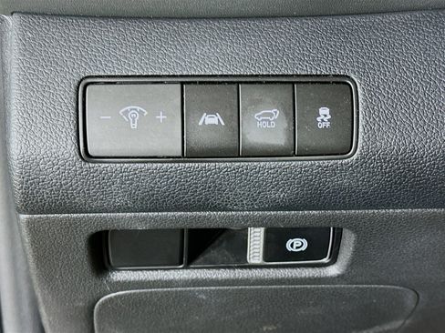 Used 2023 Hyundai Santa Fe SEL image 17