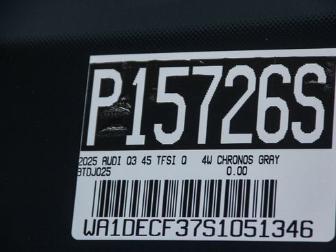 Certified 2025 Audi Q3 2.0T Premium w/ Convenience Package image 29