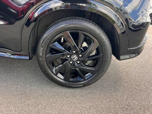 Used 2021 Honda HR-V Sport image 34
