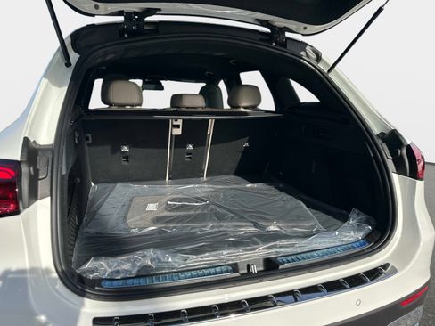 New 2026 Mercedes-Benz GLC 300 image 10