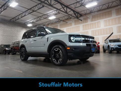 Used 2021 Ford Bronco Sport Outer Banks w/ Outer Banks Package image 1
