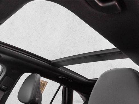 Certified 2026 Mercedes-Benz GLC 300 4MATIC image 13