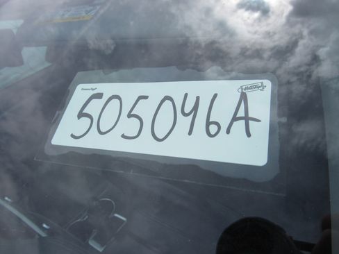 Used 2019 Toyota Highlander XLE image 7