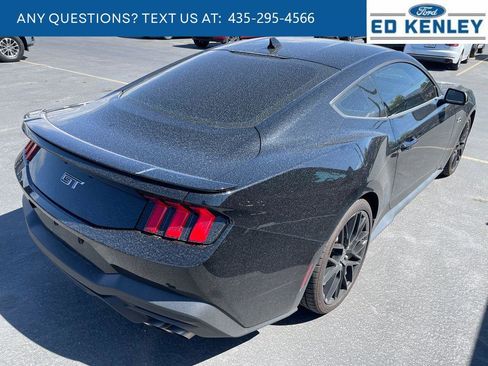 Used 2024 Ford Mustang GT Premium RWD image 4