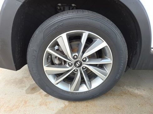 Used 2019 Hyundai Santa Fe AWD image 66