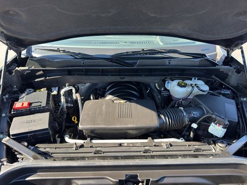 Used 2024 GMC Sierra 1500 SLT image 16