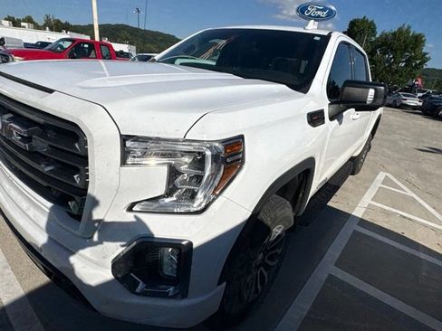 Used 2021 GMC Sierra 1500 AT4 w/ AT4 Premium Package AWD/4WD image 7