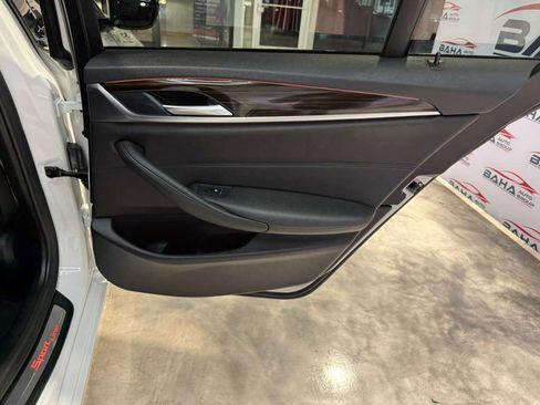 Used 2019 BMW 530i RWD image 48