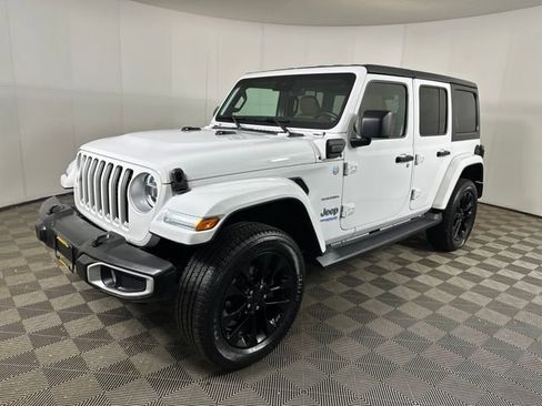 Used 2021 Jeep Wrangler Unlimited Sahara w/ Safety Group image 7