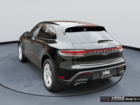 Used 2024 Porsche Macan AWD/4WD image 7